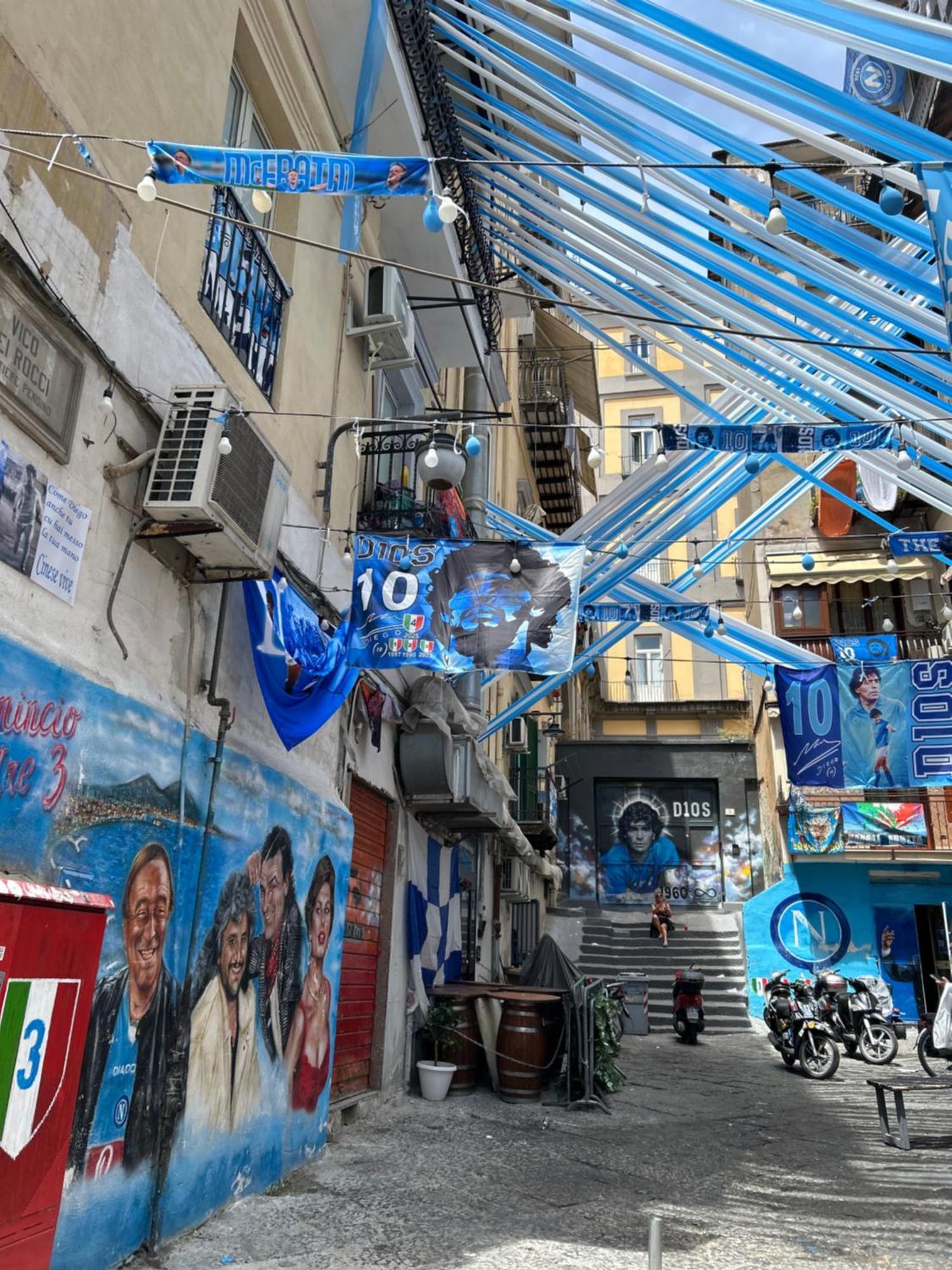 לינה וארוחת בוקר Mia Napoli מראה חיצוני תמונה